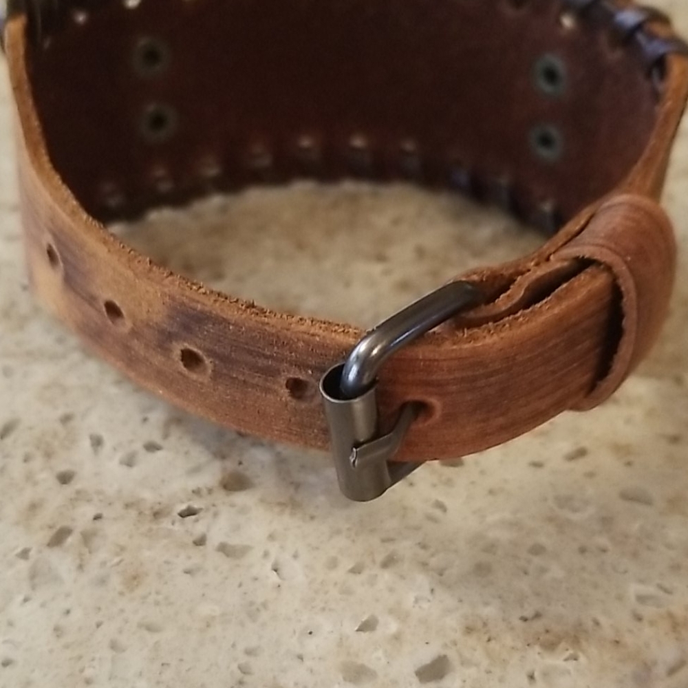 🆕️Unisex Wolf cuff bracelet - Picture 2 of 6